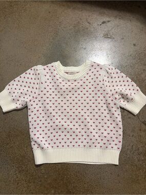 Universal Thread Cream Knit Short Sleeve Sweater with Red Heart Motif